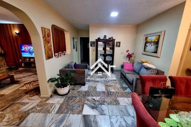 Casa &agrave; venda - 279m&sup2; - Condom&iacute;nio Flamboyant