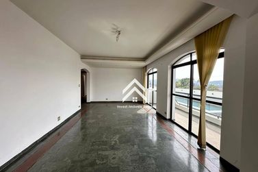 Apartamento &agrave; venda - 227m&sup2; - Centro