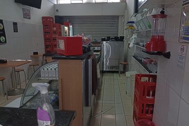 Sal&atilde;o Comercial &agrave; venda - CENTRO
