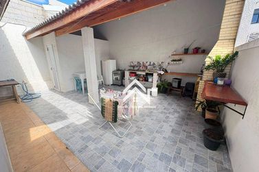 Casa &agrave; venda - 120m&sup2; - Nova Cerejeira