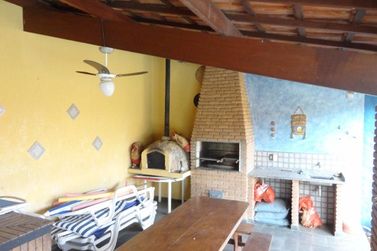 Casa &agrave; venda - 214m&sup2; - PARQUE DAS GAR&Ccedil;AS I