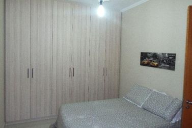Casa &agrave; venda - 220m&sup2; - Jardim dos Pinheiros