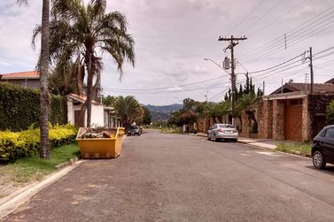 Casa &agrave; venda - JARDIM ITAPERI