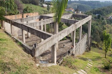 Casa &agrave; venda - 150m&sup2; - VIT&Oacute;RIA R&Eacute;GIA
