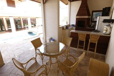 Casa &agrave; venda - 660m&sup2; - Condominio Parque das Gar&ccedil;as