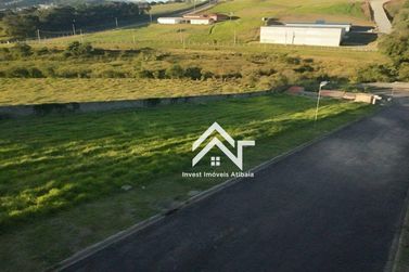 Terreno &agrave; venda - 318m&sup2; - Laranja Azeda