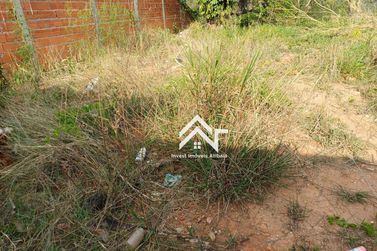 Terreno &agrave; venda - 750m&sup2; - Jardim Est&acirc;ncia Brasil