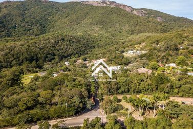 Terreno &agrave; venda - 1300m&sup2; - Nova Gard&ecirc;nia