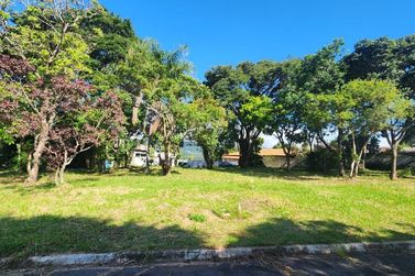 Terreno &agrave; venda - 970m&sup2; - Pinheirinho