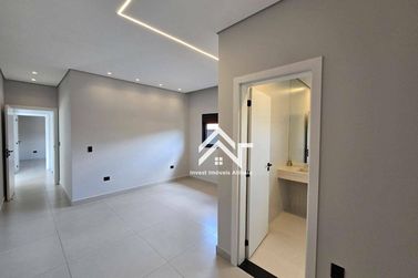 Casa &agrave; venda - 180m&sup2; - Condom&iacute;nio Portal Lamis