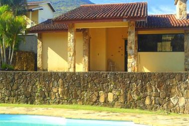 Casa &agrave; venda - 1667m&sup2; - Parque Arco Iris