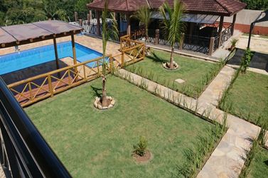Ch&aacute;cara &agrave; venda - 600m&sup2; - VALE DOS PINHEIROS