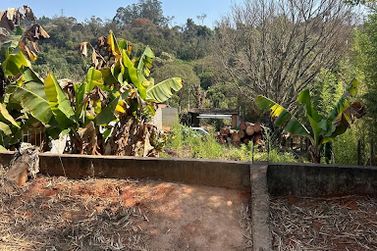 Terreno &agrave; venda - 450m&sup2; - Ros&aacute;rio