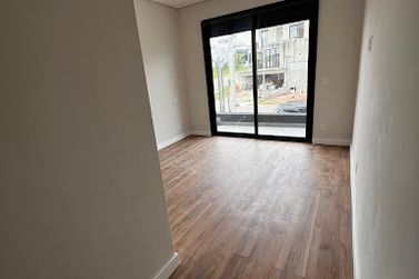 Casa &agrave; venda - 270m&sup2; - CONDOM&Iacute;NIO SAN VITALE
