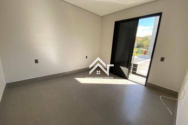 Casa &agrave; venda - 280m&sup2; - Condom&iacute;nio Residencial San Vitale
