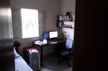 Casa &agrave; venda - 180m&sup2; - JARDIM CEREJEIRAS