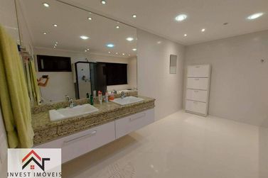 Casa &agrave; venda - 321m&sup2; - Jardim Jaragu&aacute;