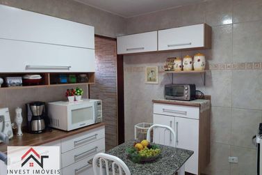 Casa &agrave; venda - 256m&sup2; - Jardim do Lago