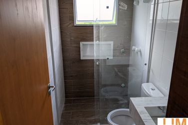 Casa &agrave; venda - 130m&sup2; - JARDIM MARISTELA