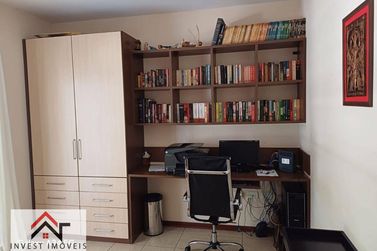 Casa &agrave; venda - 240m&sup2; - Jardim Paulista