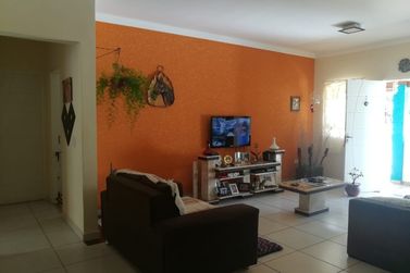 Casa &agrave; venda - 140m&sup2; - Jd Jaragu&aacute;