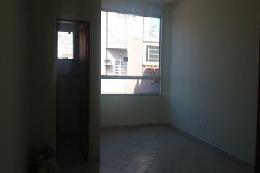 Sal&atilde;o Comercial para alugar - 35m&sup2; - Centro