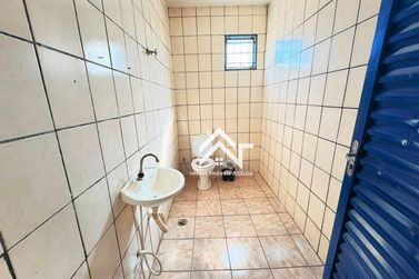 Sal&atilde;o Comercial para alugar - 584m&sup2; - Vila Industrial