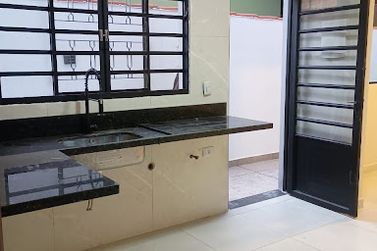 Casa &agrave; venda - 135m&sup2; - Alvin&oacute;polis
