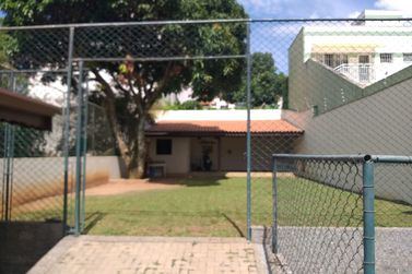 Sobrado &agrave; venda - 791m&sup2; - ALVIN&Oacute;POLIS