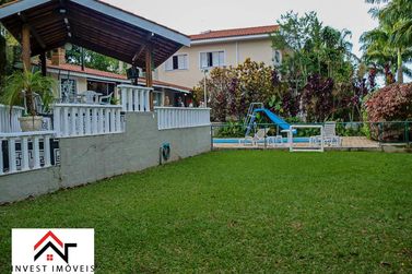 Casa &agrave; venda - 800m&sup2; - Nova Gard&ecirc;nia