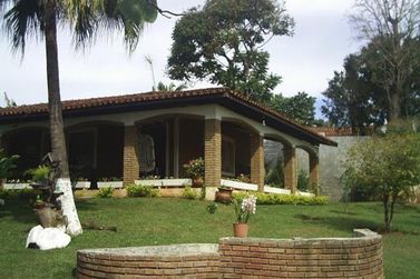 Ch&aacute;cara &agrave; venda - 3000m&sup2; - JARDIM EST&Acirc;NCIA BRASIL