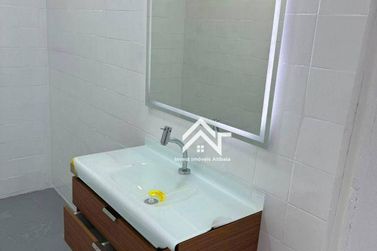 Casa para alugar - 252m&sup2; - Alvin&oacute;polis