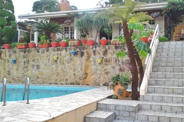 Casa &agrave; venda - 450m&sup2; - JARDIM DO LAGO