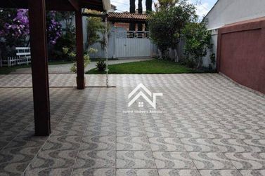 Casa &agrave; venda - 256m&sup2; - Jardim do Lago