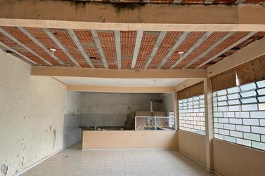 Casa &agrave; venda - TANQUE