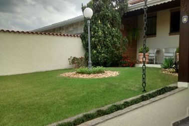 Casa &agrave; venda - 170m&sup2; - Jardim do Lago