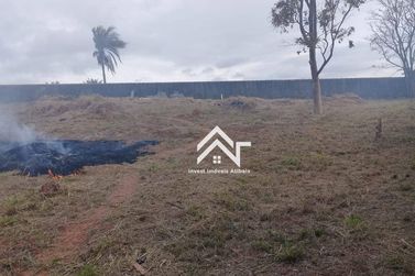 Terreno &agrave; venda - 1933m&sup2; - Ch&aacute;caras Fern&atilde;o Dias