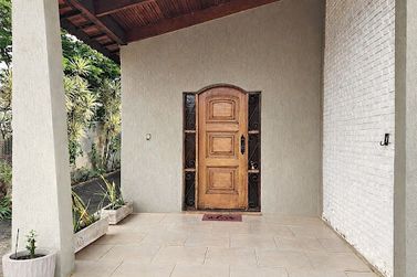 Casa &agrave; venda - 222m&sup2; - Jardim do Lago