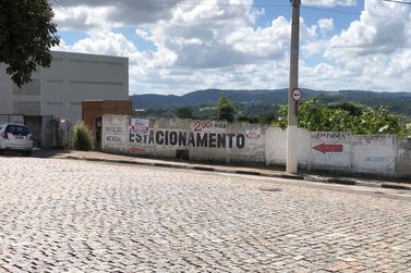 Terreno &agrave; venda - 852m&sup2; - CENTRO