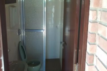 Casa &agrave; venda - 1000m&sup2; - Jardim das Flores