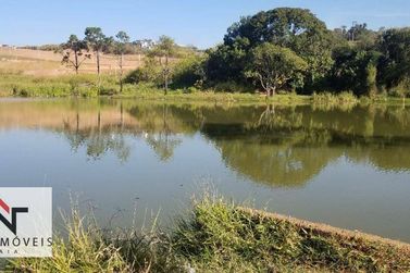 Terreno &agrave; venda - 215m&sup2; - Jardim das Cerejeiras