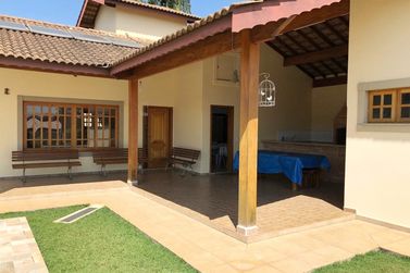 Casa &agrave; venda - 250m&sup2; - VILA ESPERIA OU GIGLIO