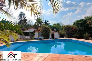Ch&aacute;cara &agrave; venda - 2700m&sup2; - Terra Preta