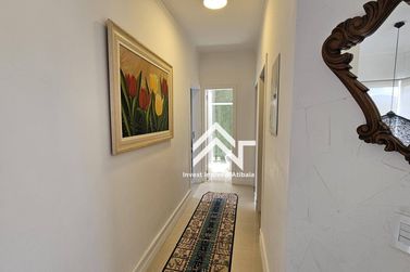 Casa &agrave; venda - 380m&sup2; - Vale do Sol
