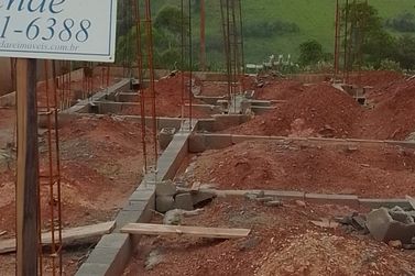 Terreno &agrave; venda - 109m&sup2; - BOM JESUS DOS PERDOES