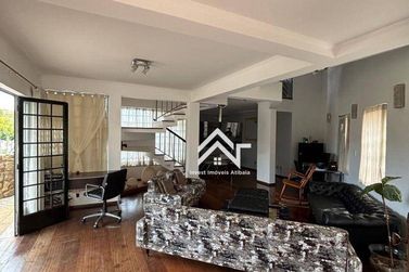 Casa &agrave; venda - 243m&sup2; - Vila Junqueira
