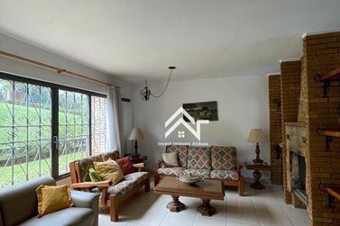 Ch&aacute;cara &agrave; venda - 6138m&sup2; - Jardim Est&acirc;ncia Brasil