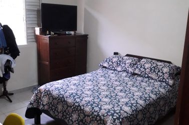 Casa &agrave; venda - 180m&sup2; - JARDIM CEREJEIRAS