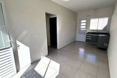 Casa para alugar - 50m&sup2; - Belvedere