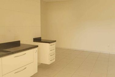Sobrado para alugar - 700m&sup2; - Lagos de Santa Helena